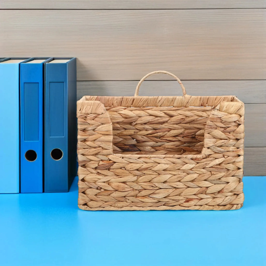 Handwoven Wicker Storage Basket Rectangular with Handles Wall Hanging Organizer Basket for Home Storage Sundries Laundry Pantry